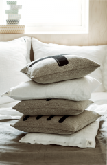 Dekokissen aus Leinen von Lovely-Canvas Dekokissen aus Leinen von Lovely-Canvas