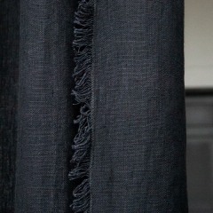 Vorhänge und Gardinen von LineMe in Charcoal Terra Fringe, Detail Fransen